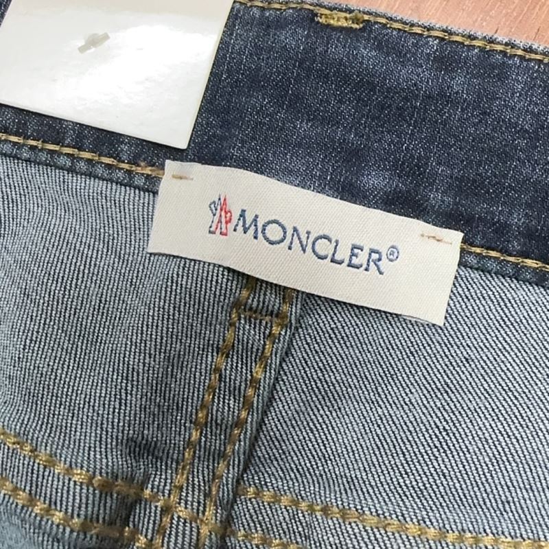 Moncler Jeans